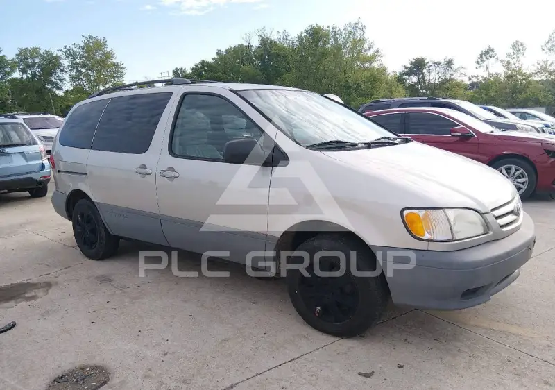 2001 Toyota SIENNA фото