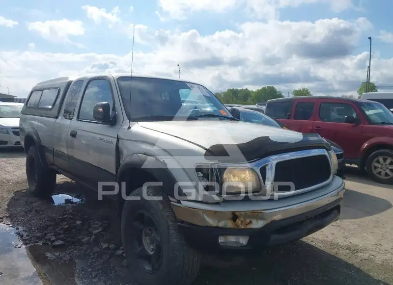 2001 Toyota TACOMA photo