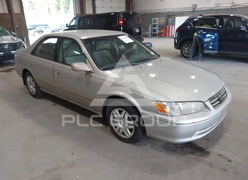 2001 Toyota CAMRY фото