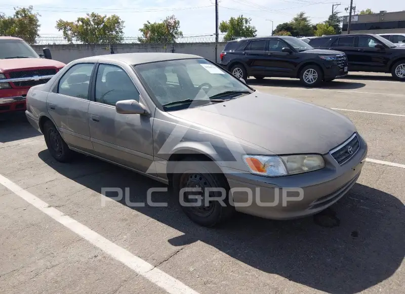 2001 Toyota CAMRY фото
