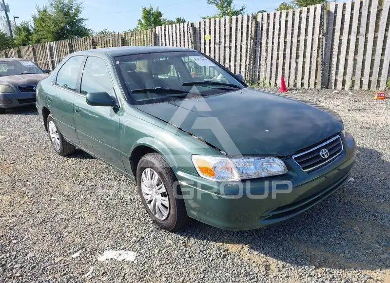 2001 Toyota CAMRY photo