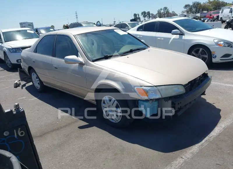 2001 Toyota CAMRY фото