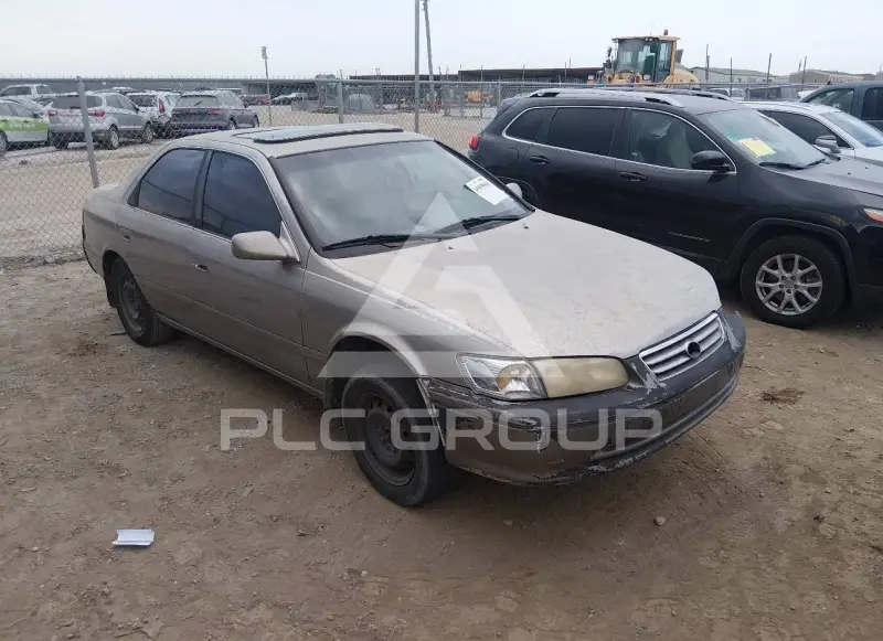 2001 Toyota CAMRY photo
