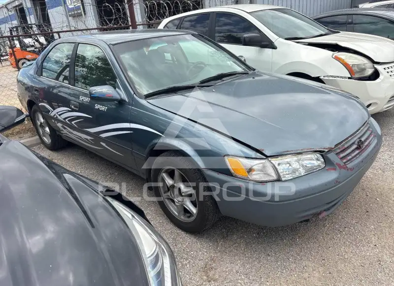 2001 Toyota CAMRY фото