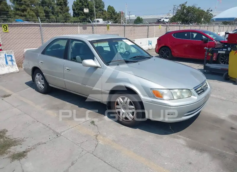 2001 Toyota CAMRY фото