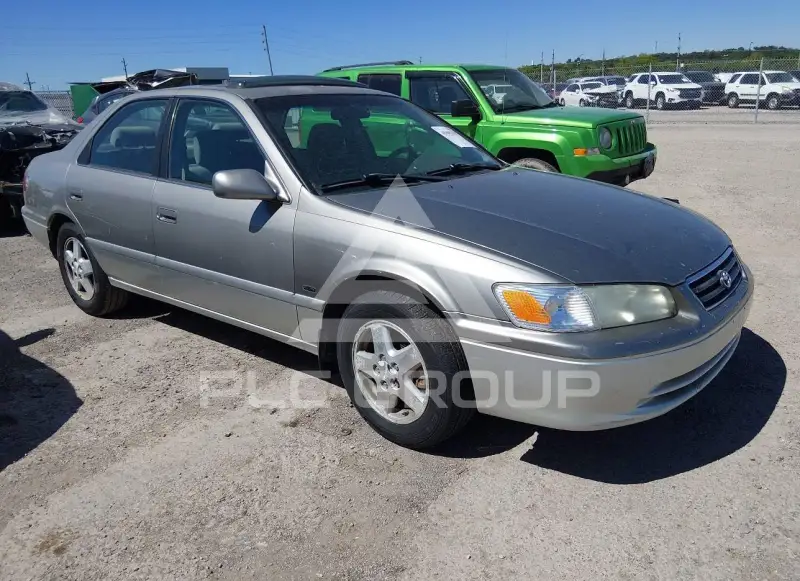 2001 Toyota CAMRY фото