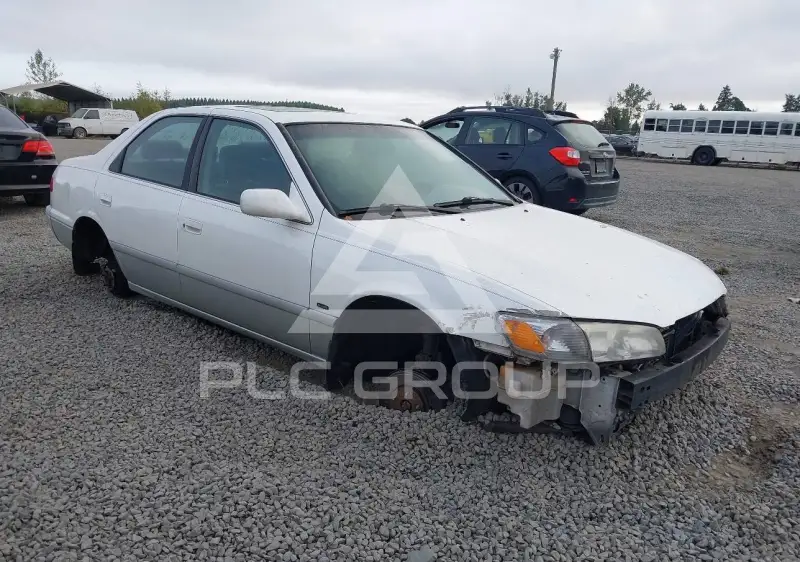 2001 Toyota CAMRY фото