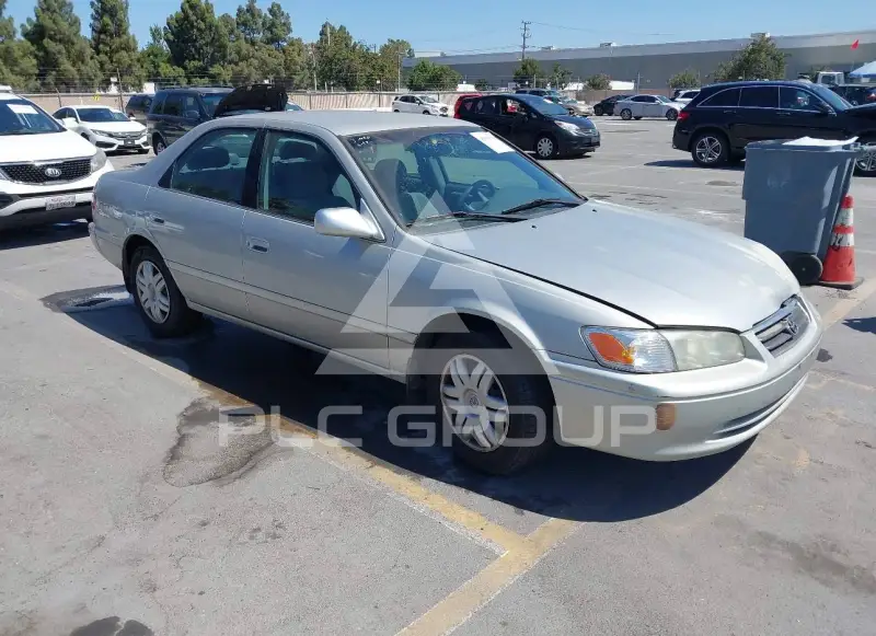 2001 Toyota CAMRY photo