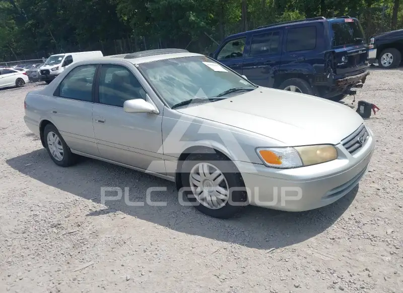 2001 Toyota CAMRY photo