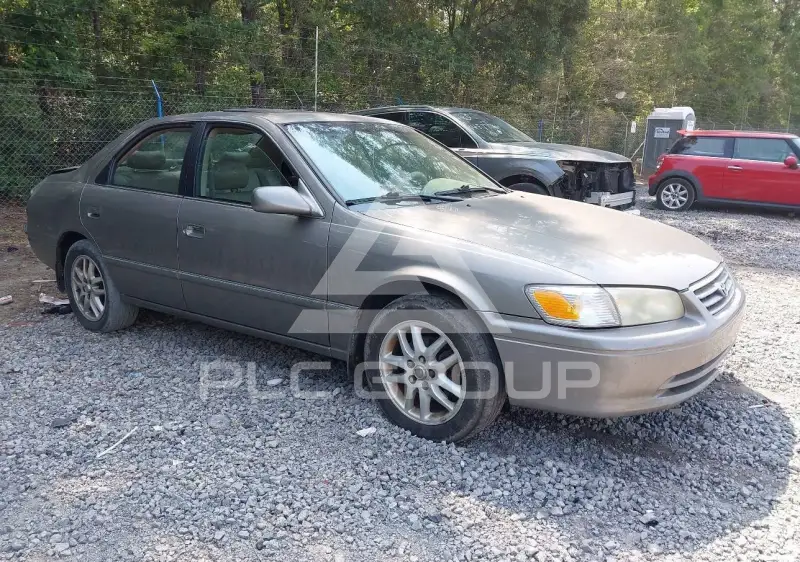 2001 Toyota CAMRY фото