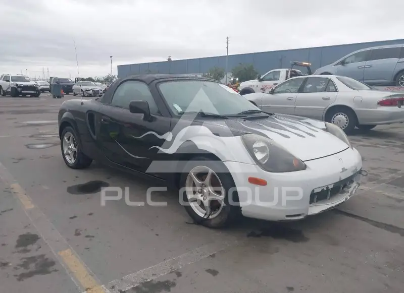 2001 Toyota MR2 photo