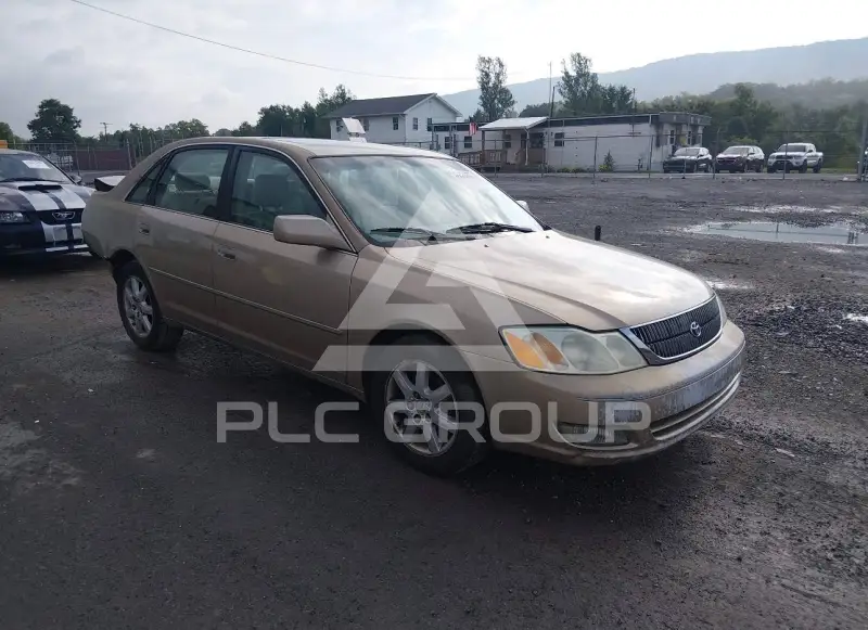 2001 Toyota AVALON photo