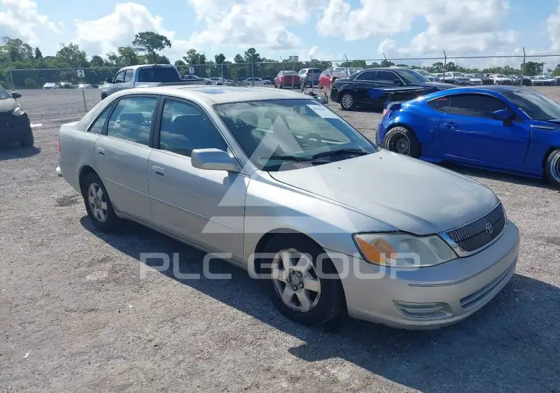 2001 Toyota AVALON фото
