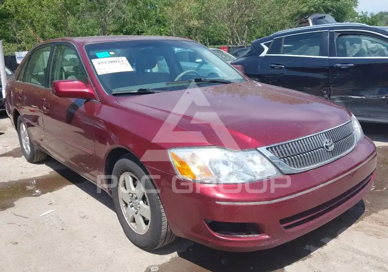 2001 Toyota AVALON photo