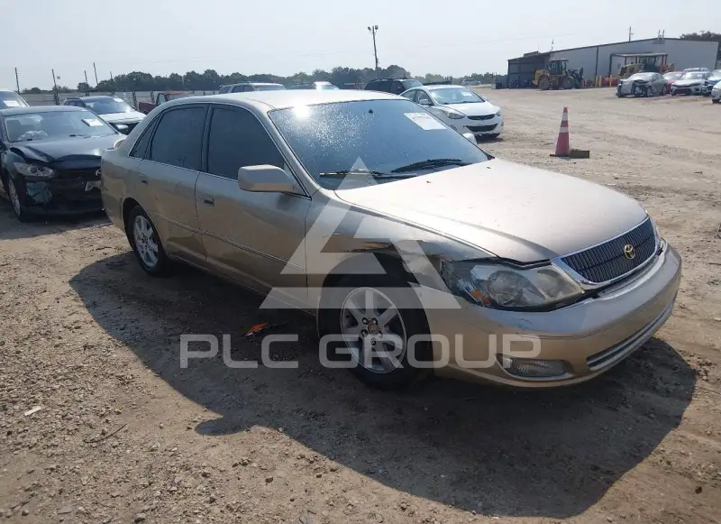2001 Toyota AVALON фото