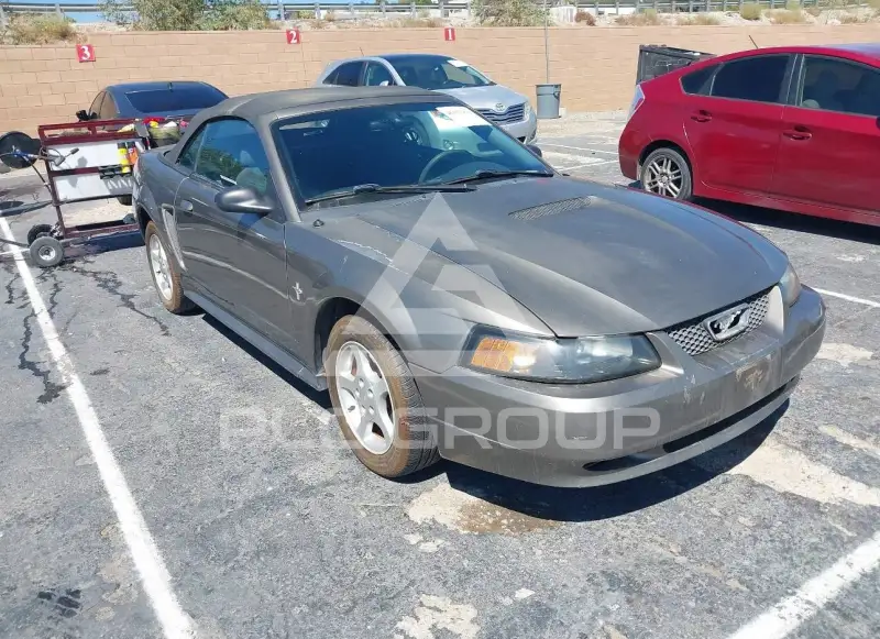 2001 Ford MUSTANG photo