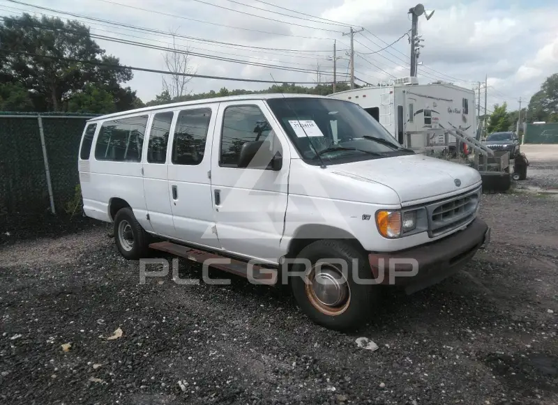 2001 Ford ECONOLINE photo