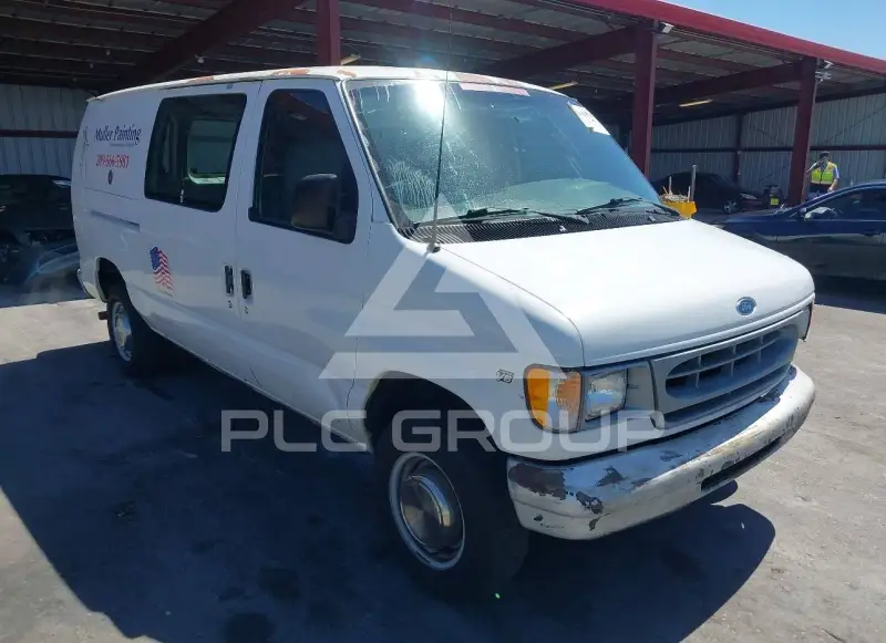 2001 Ford E-250 photo