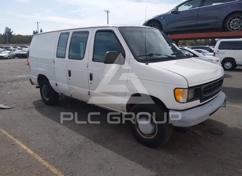 2001 Ford E-250 photo