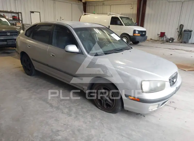 2001 Hyundai Elantra photo