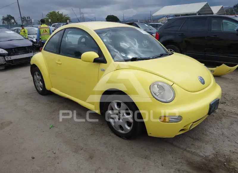 2001 Volkswagen BEETLE photo