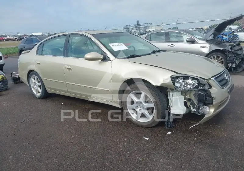 2002 Nissan ALTIMA photo