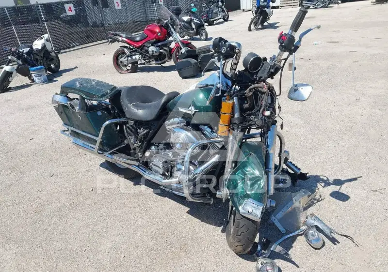 2002 Harley-Davidson FLHP фото