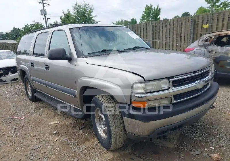 2002 Chevrolet Suburan photo