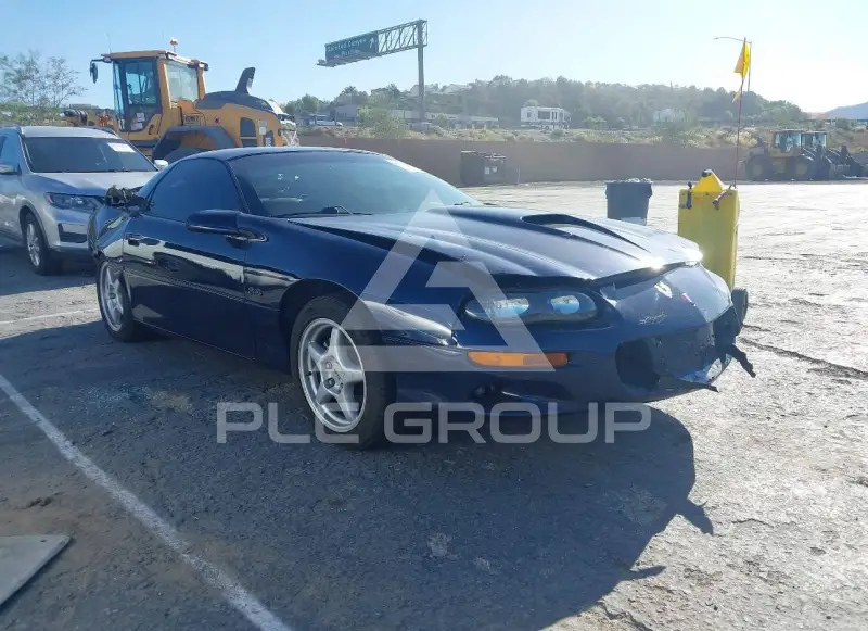 2002 Chevrolet Camaro photo