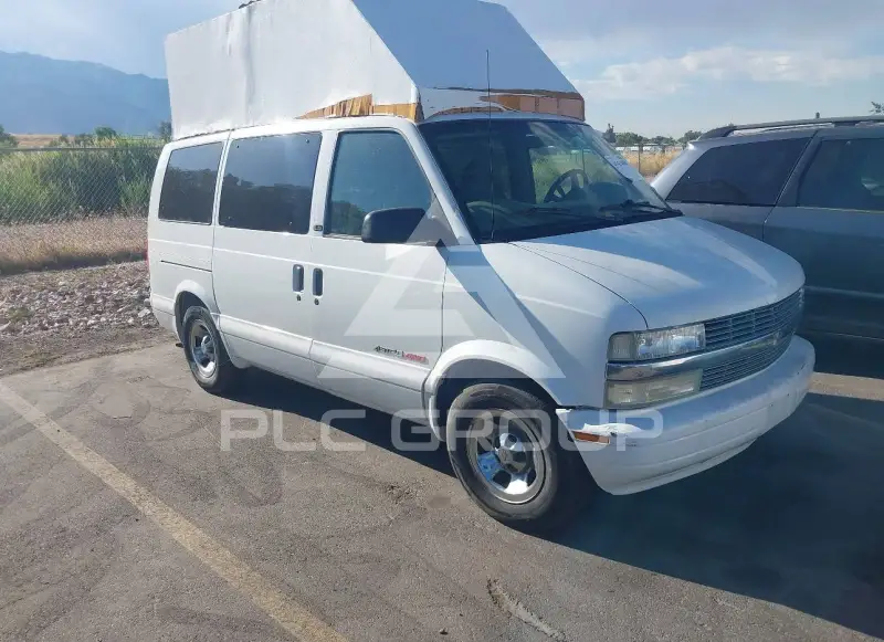 2002 Chevrolet ASTRO photo