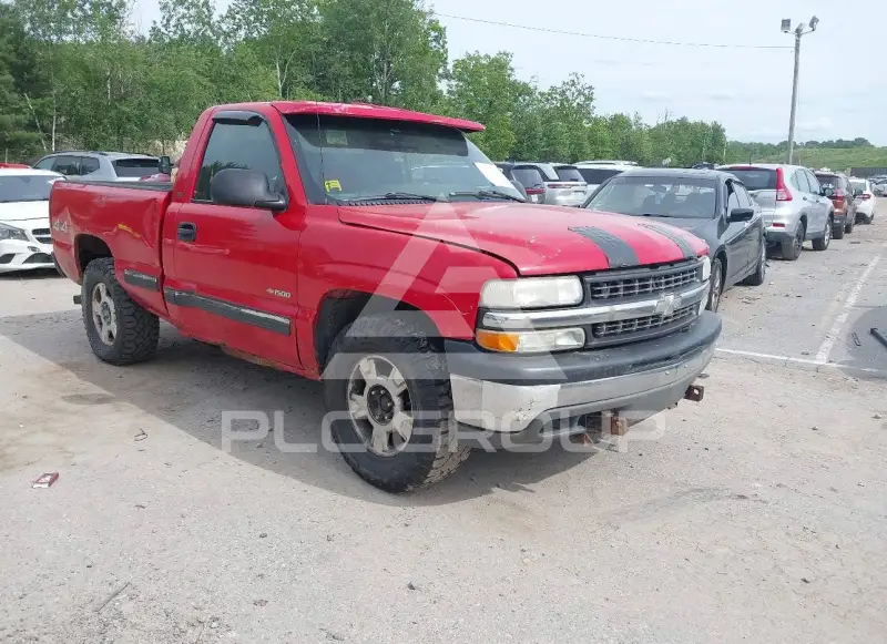 2002 Chevrolet Silverado photo