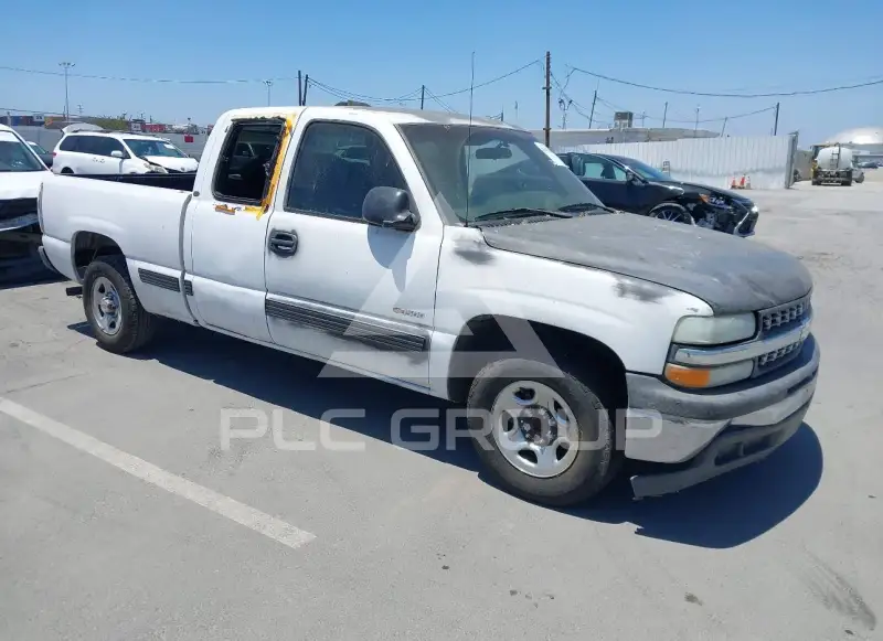 2002 Chevrolet Silverado photo