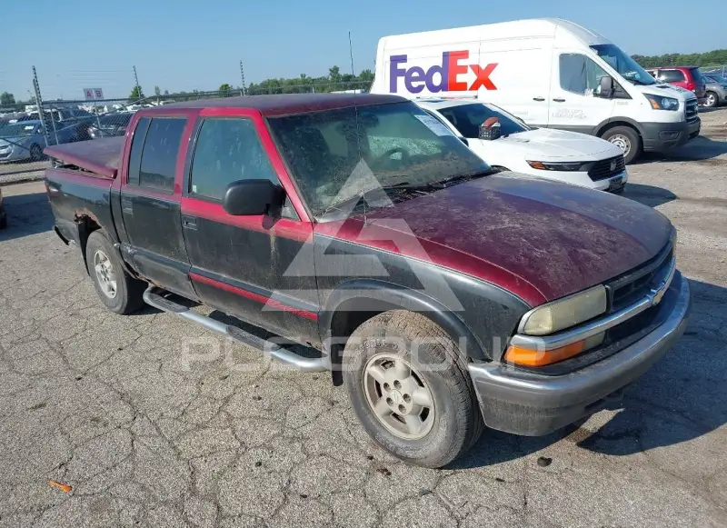 2002 Chevrolet S10 photo