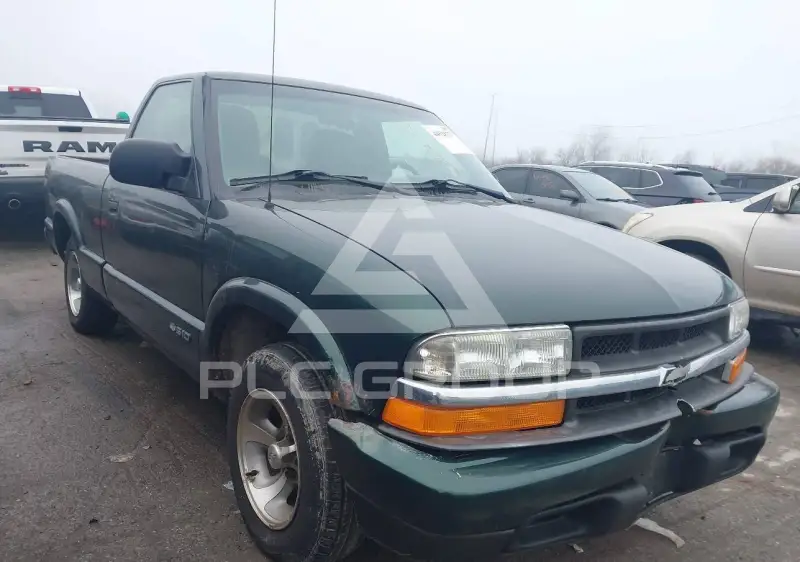 2002 Chevrolet S10 фото