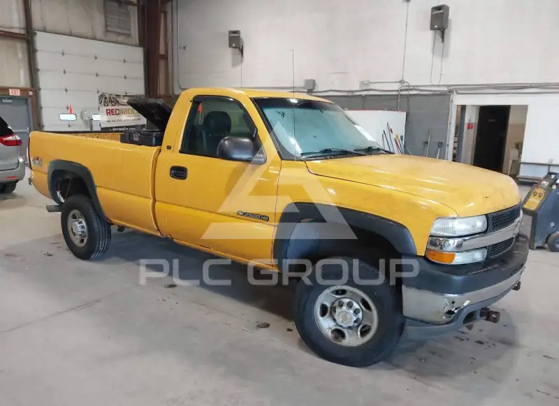 2002 Chevrolet Silverado photo