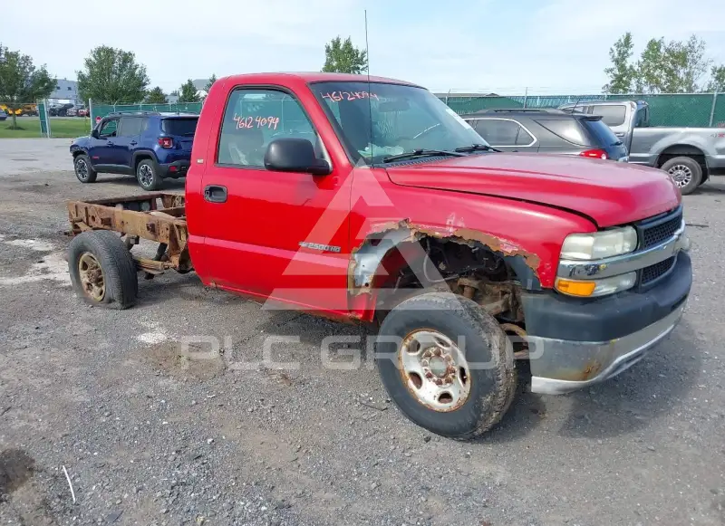 2002 Chevrolet Silverado photo