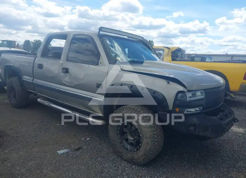 2002 Chevrolet Silverado photo
