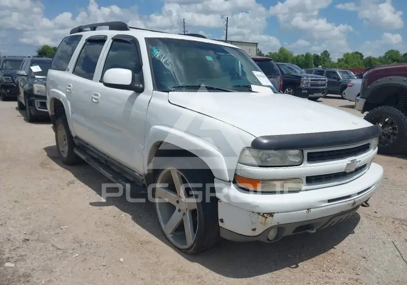 2002 Chevrolet Tahoe photo