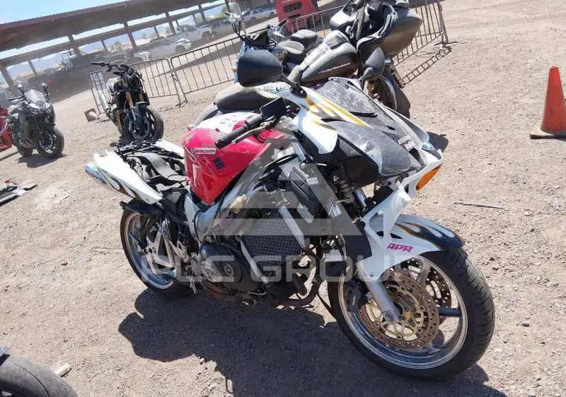 2002 Honda VFR фото