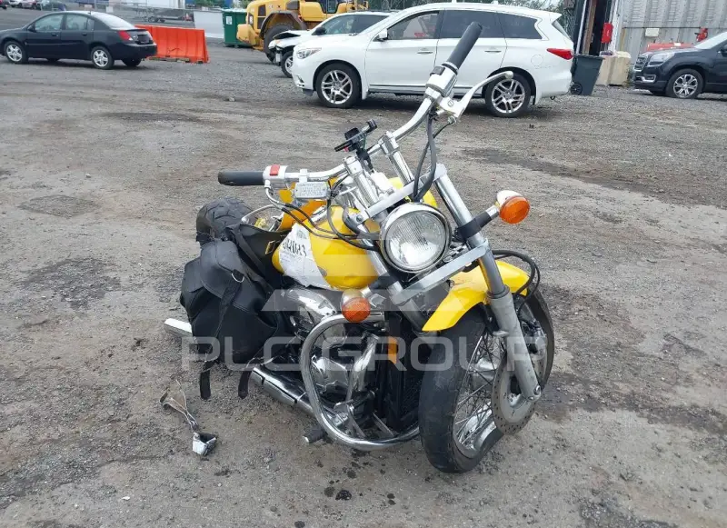 2002 Honda VT750 фото