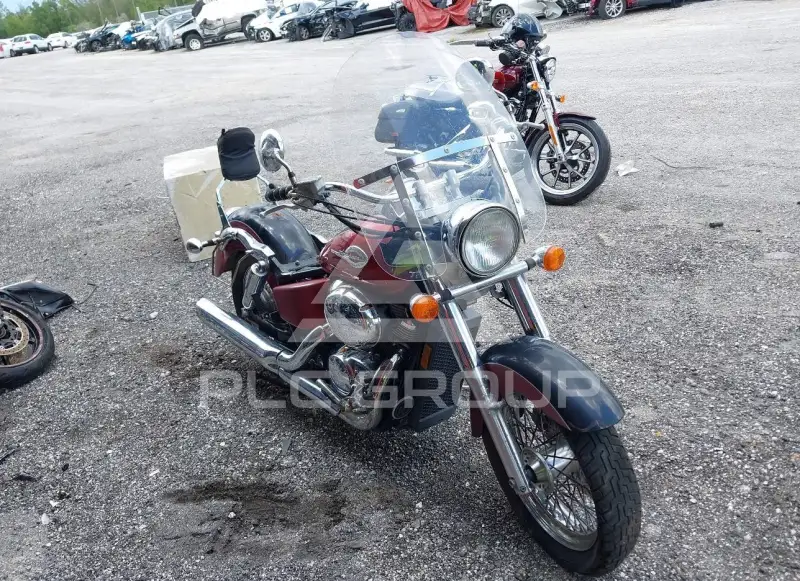 2002 Honda VT750 фото