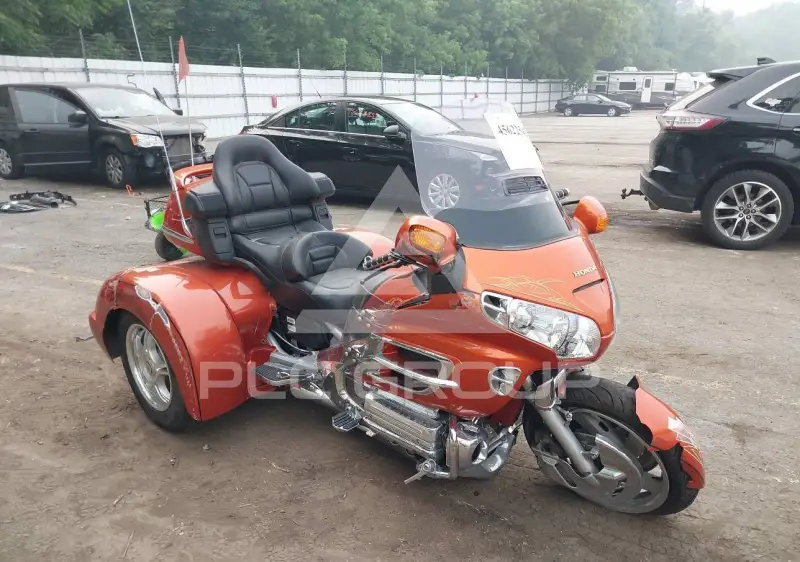 2002 Honda GL1800 фото