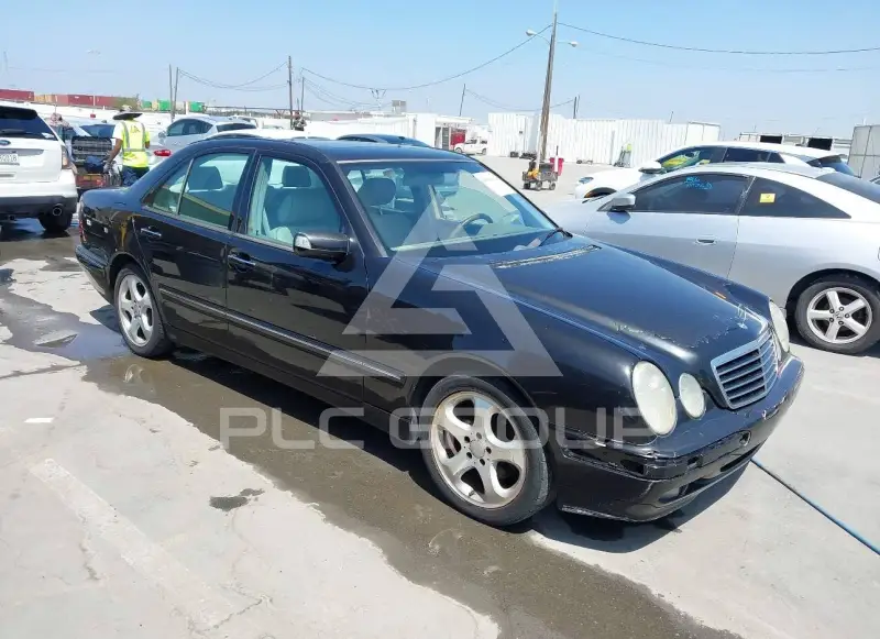 2002 Mercedes Benz E 320 фото