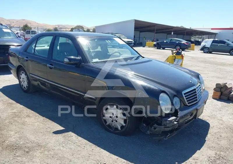 2002 Mercedes Benz E 320 фото