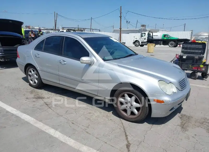 2002 Mercedes Benz C 240 фото