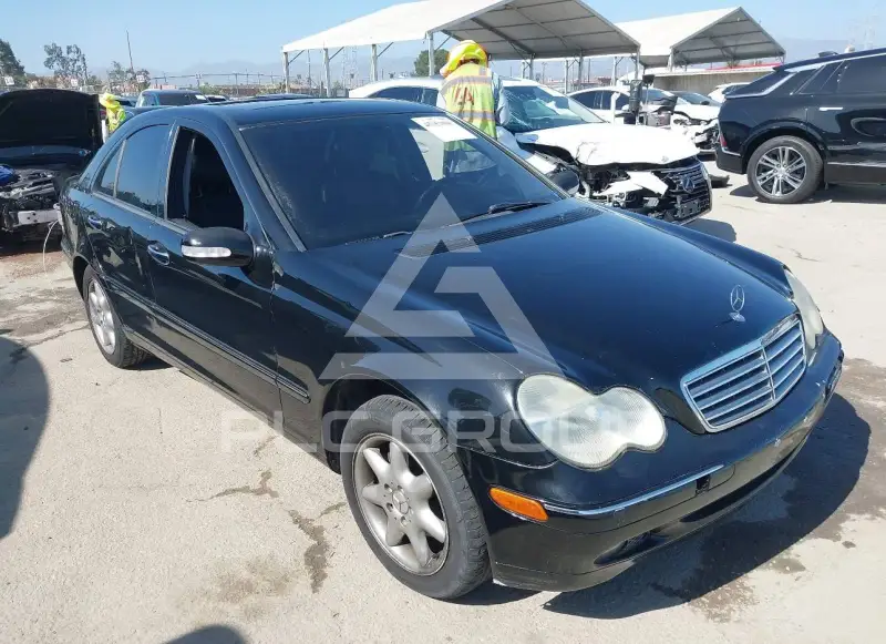 2002 Mercedes Benz C 240 фото