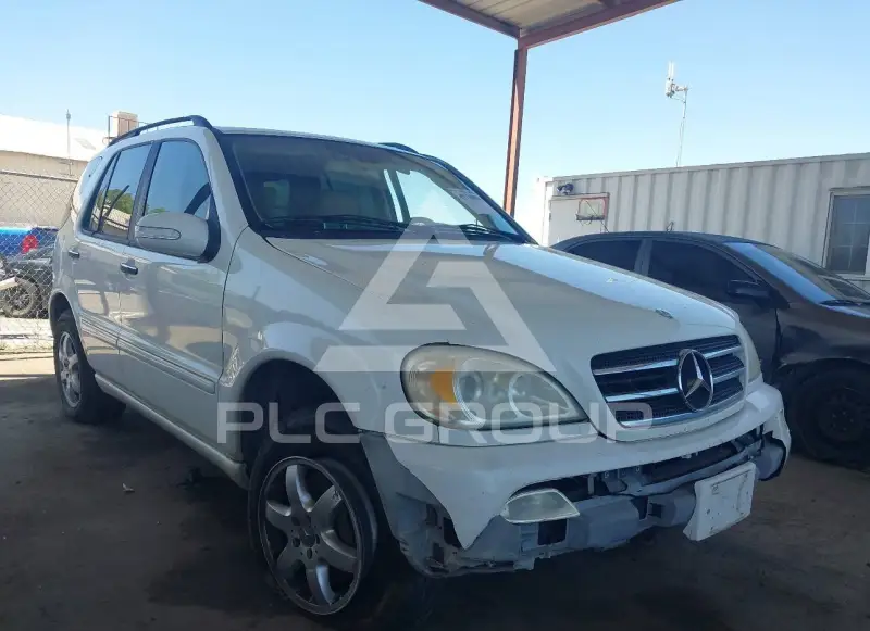2002 Mercedes Benz ML 500 photo