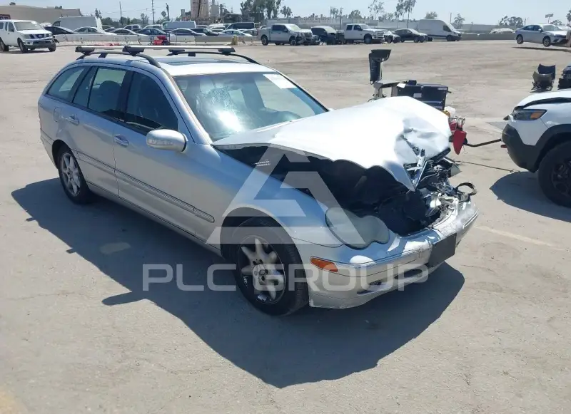 2002 Mercedes Benz C 320 photo