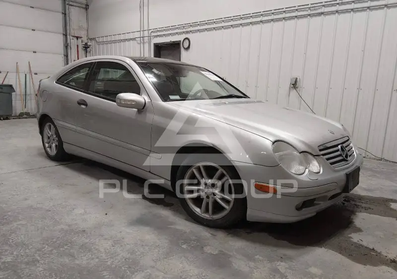 2002 Mercedes Benz C-Class фото
