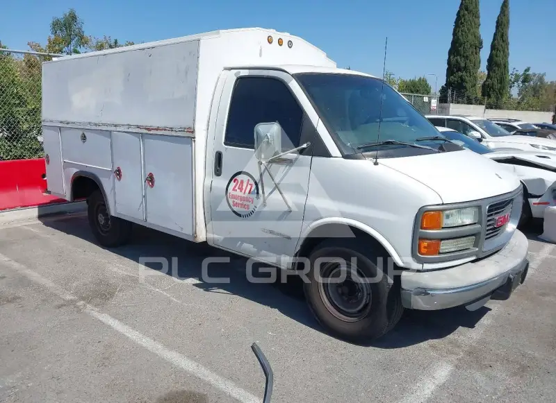 2002 GMC Savana фото